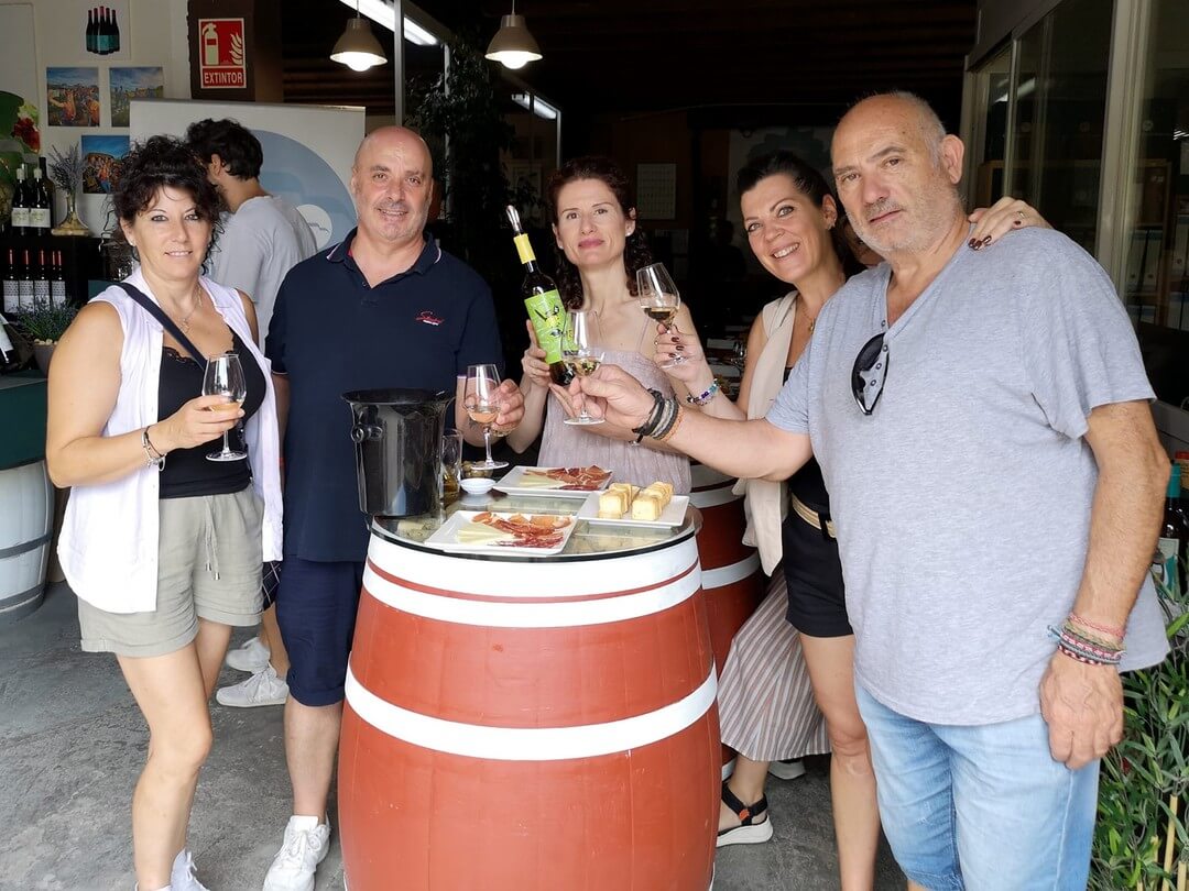 foto grup celler aperitiu